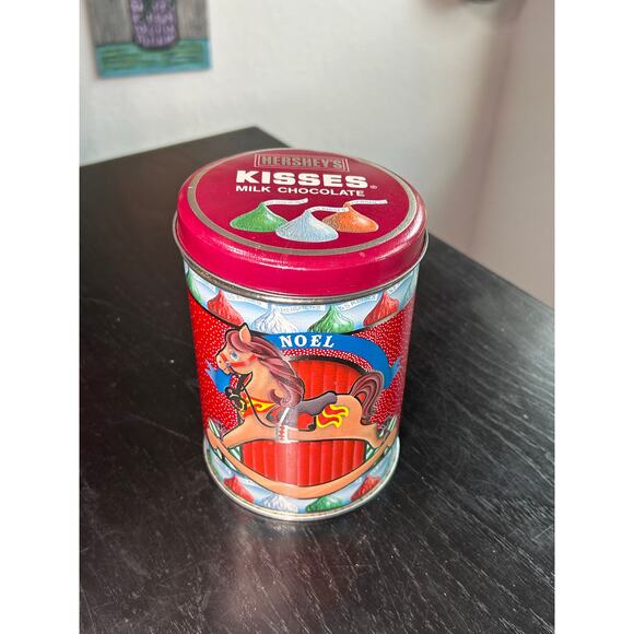 1990- Hersheys Kisses- Vintage christmas Tin- rocking horse- red- retro - Picture 4 of 5